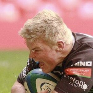 Darran  Harris