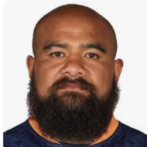 Chris Apoua