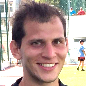 referee