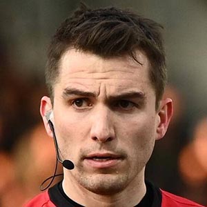 referee