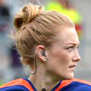 referee